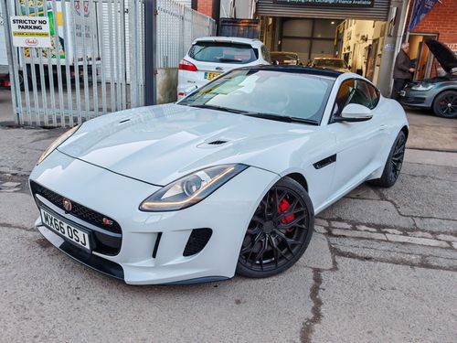 Jaguar F Type