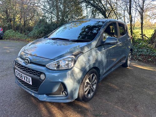 Hyundai i10