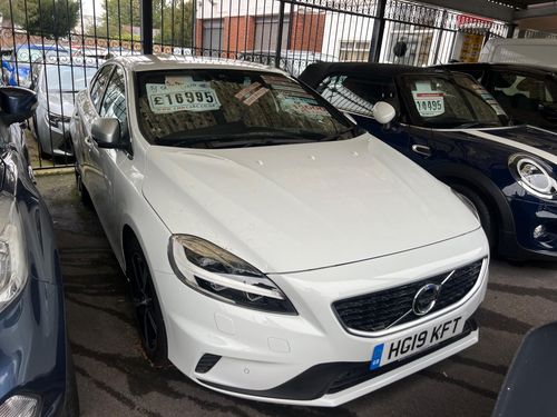 Volvo V40