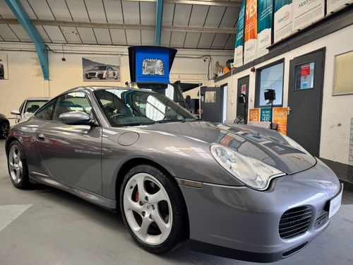 Porsche 911 Carrera 4S