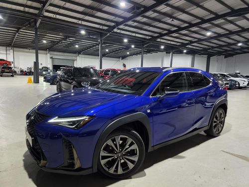Lexus UX