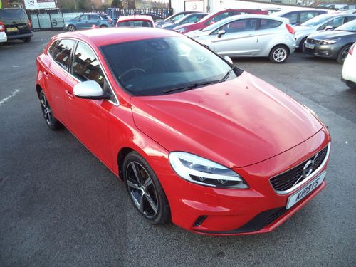 Volvo V40