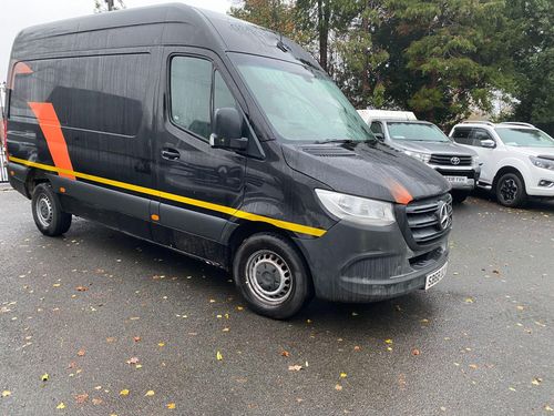 Mercedes Benz Sprinter