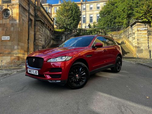 Jaguar F Pace