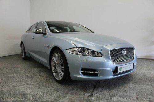 Jaguar XJ