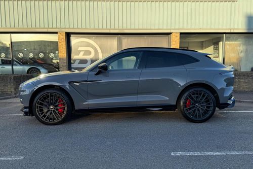Aston Martin DBX