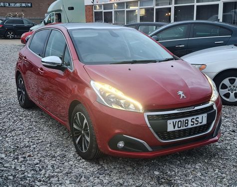 Peugeot 208