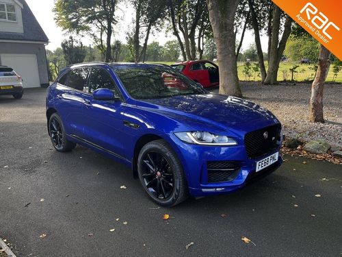 Jaguar F Pace