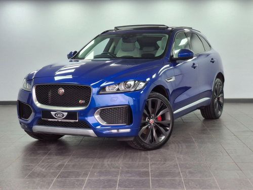 Jaguar F Pace