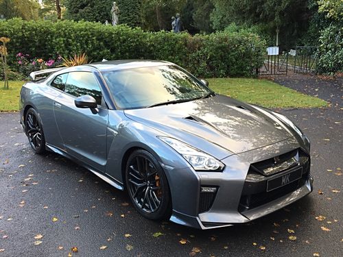 Nissan Gt R