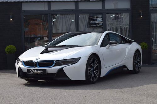 BMW i8