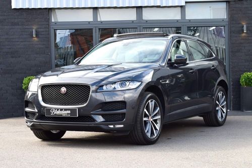 Jaguar F Pace