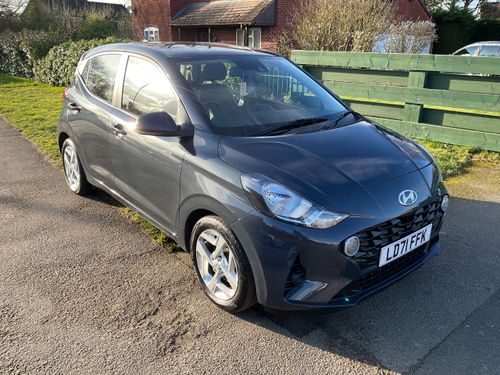 Hyundai i10