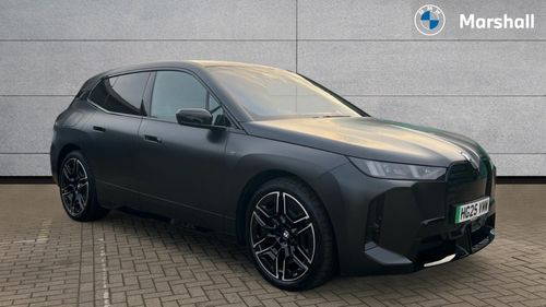 BMW iX