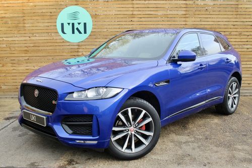 Jaguar F Pace