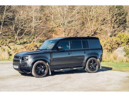 Land Rover Defender 110