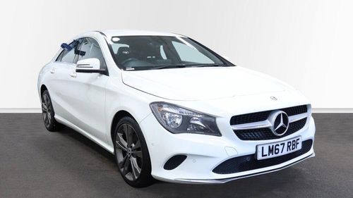 Mercedes Benz CLA