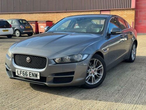 Jaguar XE