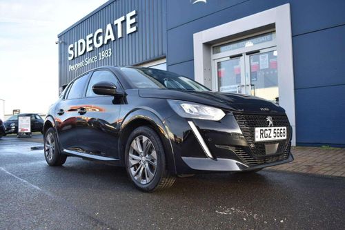 Peugeot E-208