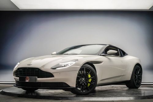 Aston Martin DB11