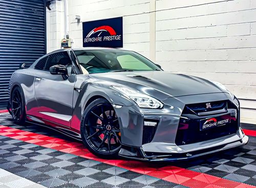 Nissan Gt R