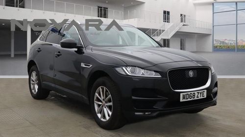 Jaguar F Pace