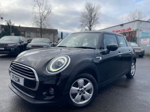 MINI Hatch Cooper