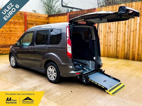 Ford Tourneo
