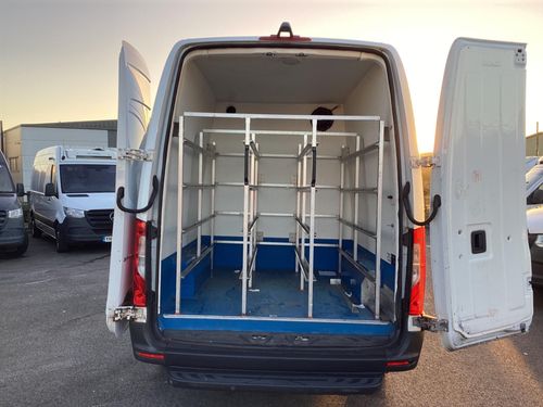 Mercedes Benz Sprinter