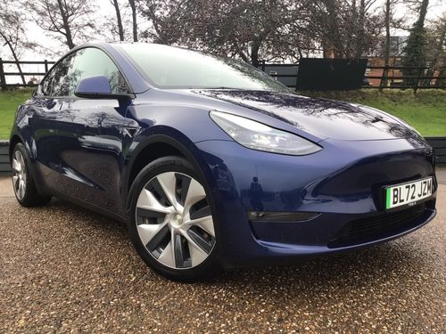 Tesla MODEL  Y