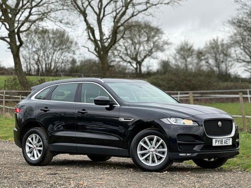 Jaguar F Pace