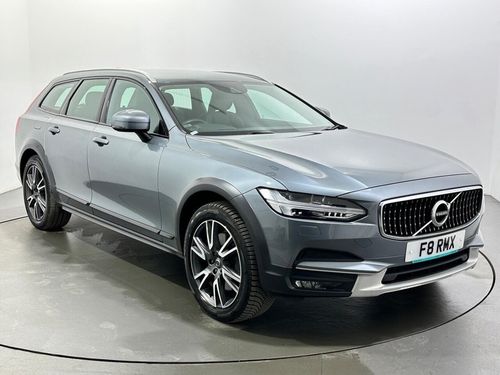 Volvo V90 Cross Country