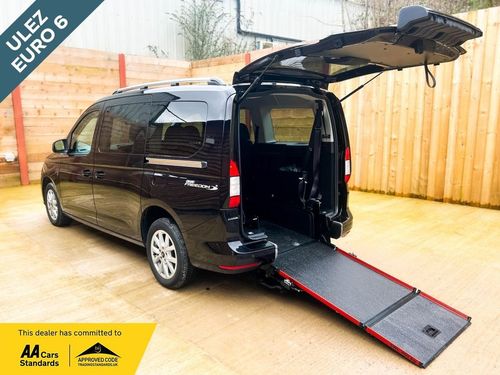 Ford Tourneo