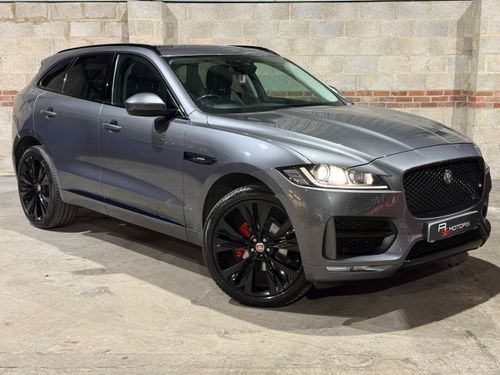 Jaguar F Pace