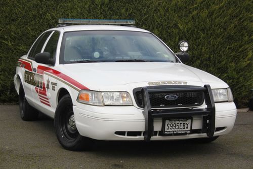 Ford Crown Victoria
