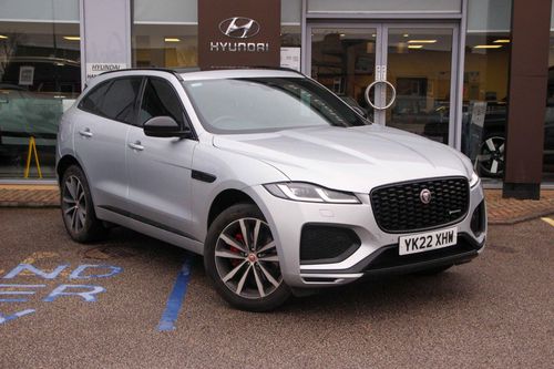 Jaguar F Pace