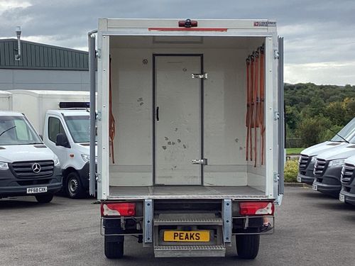 Mercedes Benz Sprinter