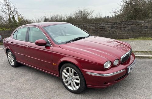 Jaguar X-TYPE
