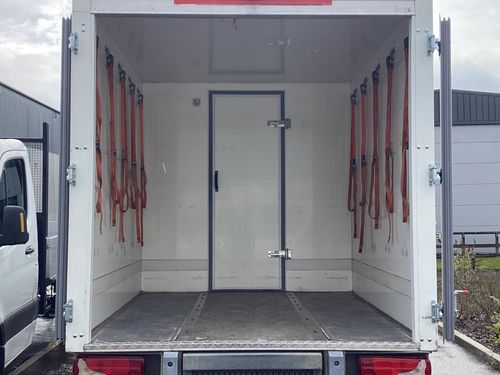 Mercedes Benz Sprinter