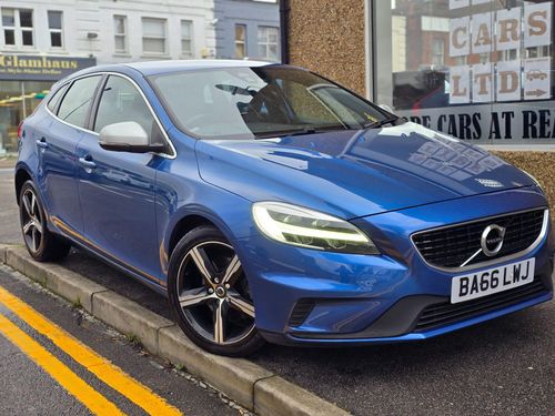 Volvo V40