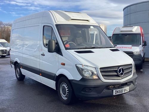 Mercedes Benz Sprinter