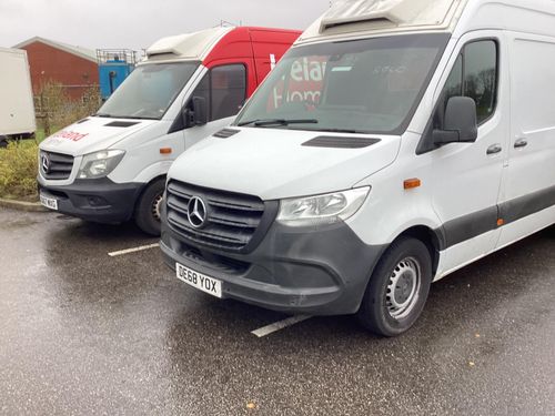 Mercedes Benz Sprinter