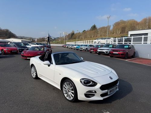 Fiat 124 Spider