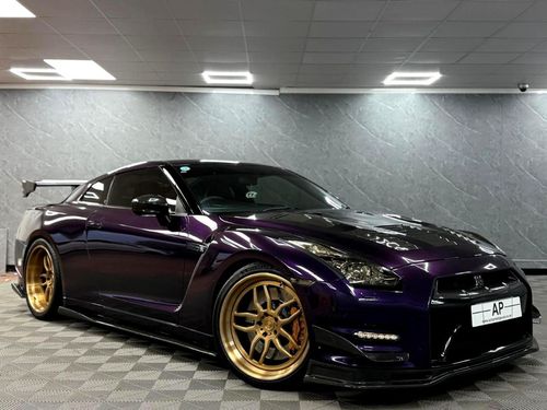 Nissan Gt R