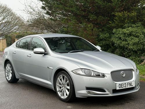 Jaguar XF