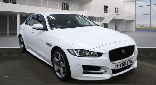 Jaguar XE