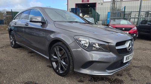 Mercedes Benz CLA