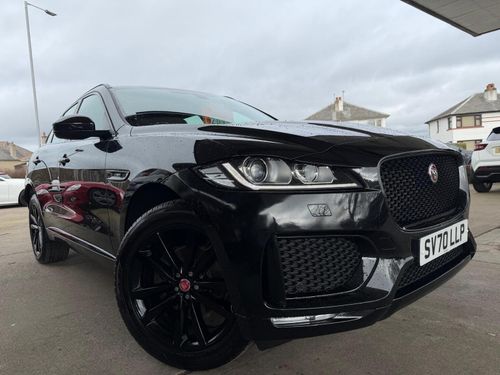 Jaguar F Pace