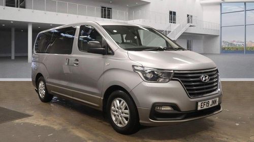 Hyundai i800