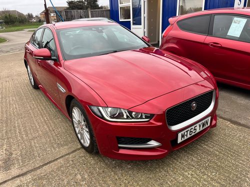 Jaguar XE